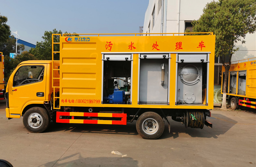 281富贵山污水分离车